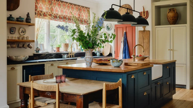 Island Kitchen Ideas