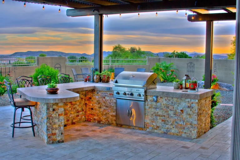 Outdoor Kitchen Ideas