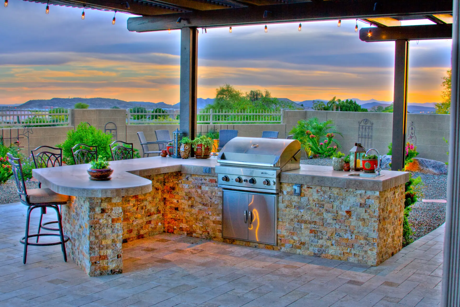 Outdoor Kitchen Ideas