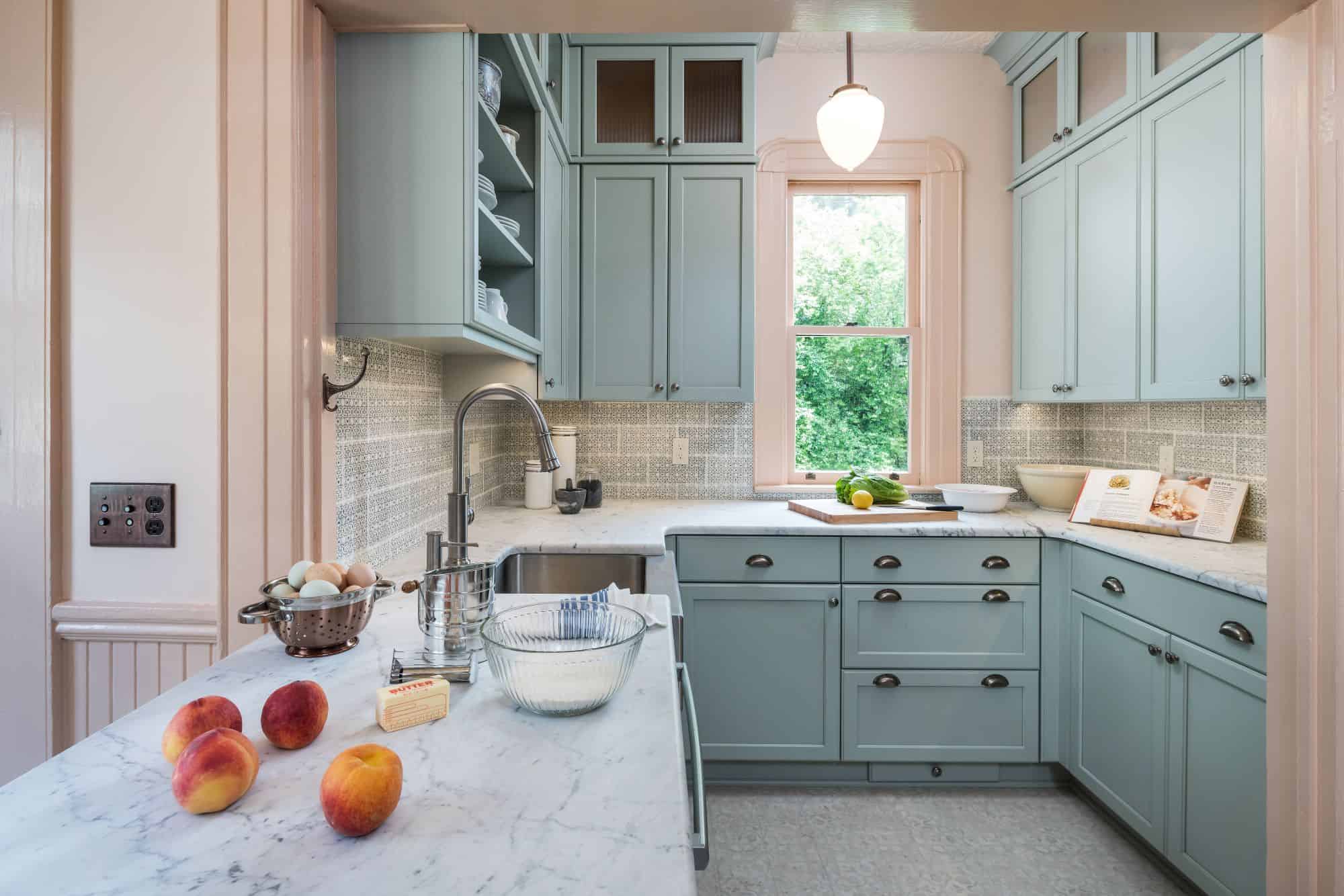 Small Kitchen Ideas